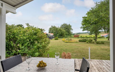Hava - 250M from the Sea: Bois, Domicile, Porche, Plate-Forme, Dur, Toit, Tache De Bois, Parquet, Eco Hôtel