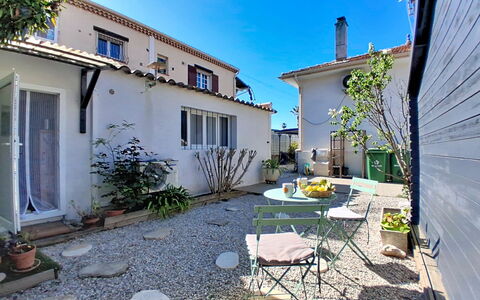 Studio la Provence: Meubles, Bois, Mobilier De Jardin, Table, Tableau De Plein Air, Chaise, Table Cuisine Et Salle A Manger, Plate-Forme, Dur, Porche