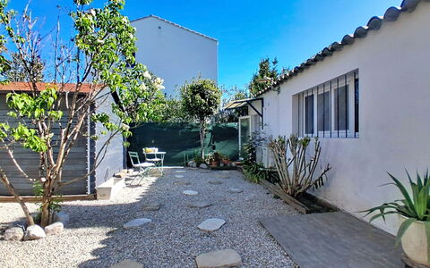 Studio la Provence: Meubles, Bois, Mobilier De Jardin, Table, Tableau De Plein Air, Chaise, Table Cuisine Et Salle A Manger, Plate-Forme, Dur, Porche