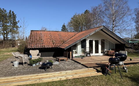 Petkana - 4Km from the Sea: Toit, Bois, Maison, Chalet, Domicile, Siding, Batiments Jardin, Ferme, Arrière-Cour, Biens