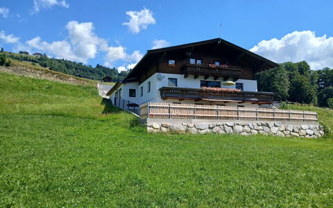 Panoramablick Tauern: Zone Rurale, Paysage, Lot Terre, Plaine, Chalet, Pente, Chaîne De Montagnes, Village, Champ