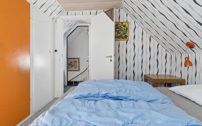 Cedomir - 400M from the Sea