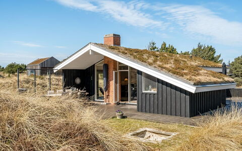 Steinunn - 600M from the Sea: Meubles, Bois, Design Intérieur, Sol, Sol, Chaise, Pièce, Plafond, Salon, Appartement