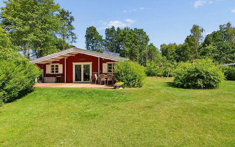 Jalina - 30Km from the Sea: Maison, Arbuste, Chalet, Domicile, Lot Terre, Pelouse, Ferme, Biens, Jardin, Cour