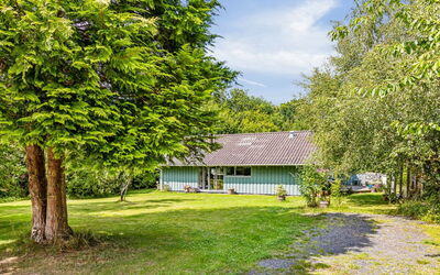 Niela - 700M from the Sea