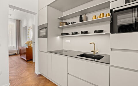 Apartment Nia Opatjia: Cuisine, Appareil De Cuisine, Design Intérieur, Cabinetry, Sol, Comptoir, Bois, Principaux Appliance, Sol, Électroménager