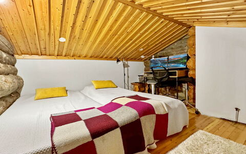 Rukan Kivikelo: Meubles, Design Intérieur, Lit, Chambre, Bois, Sol, Sol, Plafond, Pièce, Drap De Lit