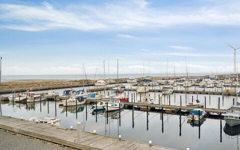 Pejo - 10M from the Sea: Bateau, Marina, Navire, Quai, Port, Mât, Port, Bateaux Et Nautique - Materiel Et Fournitures, Mer