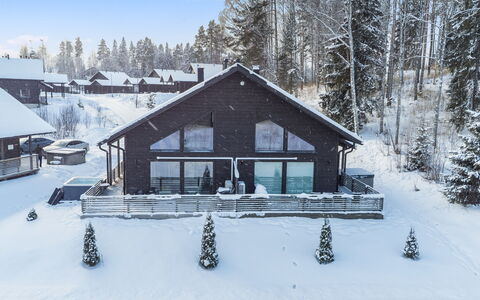 Parashimos B: Neige, L'Hiver, Domicile, Maison, Chalet, Toit, Gelé, Siding, Pente, Cabane En Rondins