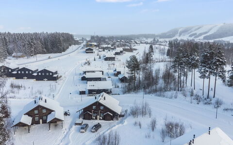 Parashimos B: Neige, L'Hiver, Maison, Géologique Phénomène, Domicile, Toit, Chalet, Gelé, Glacial Relief, Pente