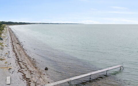 Niela - 400M from the Sea: L'Eau, Plan D'Eau, Côte, Cotiers Et Relief Océaniques, Mer, Horizon, Nuage, Rive, Plage
