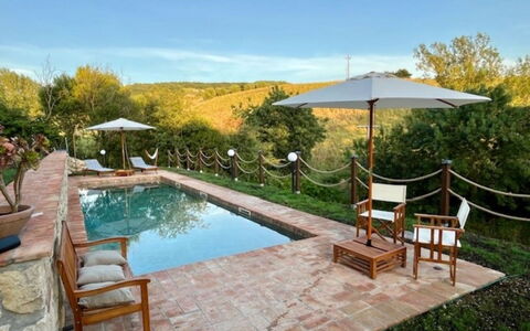 Il Sogno Toscano: Piscine, Meubles, Mobilier De Jardin, Parapluie, Pot De Fleur, Dalle, Recours, Chaise, Loisir, Balancelle
