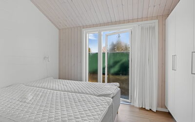 Frudde - 500M from the Sea