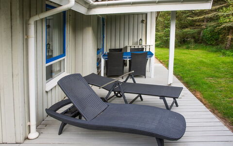 Nis - 900M from the Sea: Mobilier De Jardin, Meubles, Composite, Plate-Forme, Ombre, Porche, Chaise, Tableau De Plein Air, Dur, Structure En Plein Air