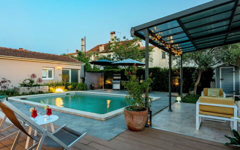 Dolores: Appartement, Balcon, Condominium, Hôtel, Recours, Ville Resort, Hacienda, Villa, Station Balnéaire