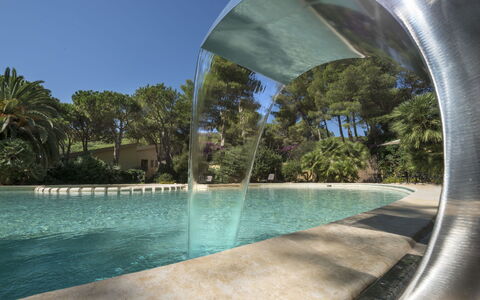 Abbaechelu: Appartement, Balcon, Condominium, Hôtel, Recours, Ville Resort, Hacienda, Villa, Station Balnéaire