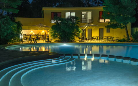 Abbaechelu: Appartement, Balcon, Condominium, Hôtel, Recours, Ville Resort, Hacienda, Villa, Station Balnéaire