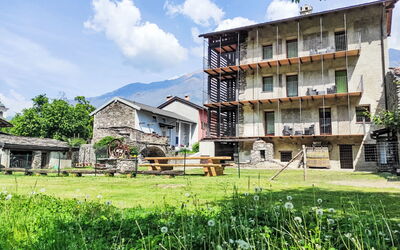 Valtellina 646: L'Eau, Arbre, Piscine, Recours, Jardin, Eco Hôtel, Ombre, Aménagement Paysager, Tropiques