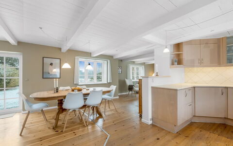 Synnöve - 1.7Km to the Fjord: Maison, Toit, Domicile, Chalet, Cabanon, Batiments Jardin, Siding, Cour, Cabane En Rondins, Cabane