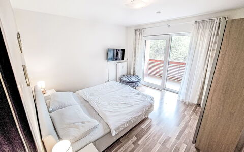 Alpe Adria: Appartement, Domicile, Dur, Parquet, Balcon, Hôtel, Planche, Chambre, Neige, Gelé