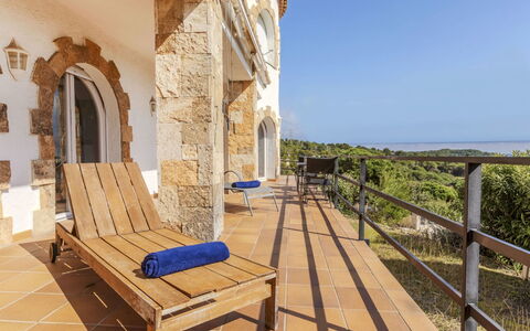 La Perla: Appartement, Balcon, Côte, Condominium, Station Balnéaire, Recours, Clôture, Ville Resort, Hôtel, Balustrade