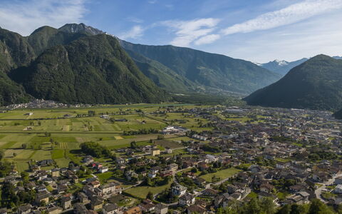 Carla & Ninni: Montagnes Relief, Montagne, Colline, Montagnes, Chaîne De Montagnes, Paysage, Station De Montagne, Vallée, Terrain, Vue Du Ciel