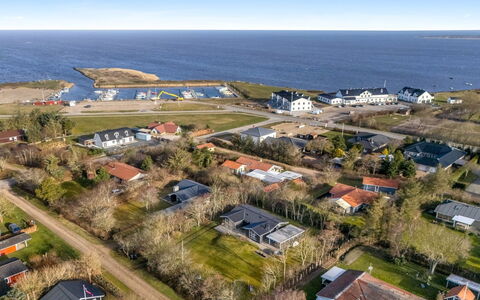 Ascan - 300M to the Fjord: Zone Résidentielle, Paysage, Vue Du Ciel, Photographie Aérienne, Banlieue, Domicile, Toit, Plaine, Cotiers Et Relief Océaniques, Côte