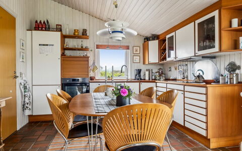 Alea - 150M from the Sea: Piscine, Hôtel, Balcon
