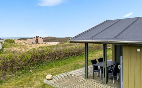 Alea - 150M from the Sea: Toit, Chalet, Maison, Domicile, Lot Terre, Porte, Cabanon, Batiments Jardin, Siding, Porche