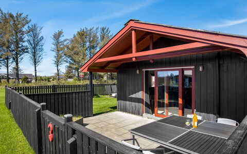 Kiana - 800M from the Sea: Bleu, Chalet, Maison, Domicile, Ferme, Biens, Siding