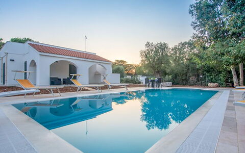 Villa Margherita: Piscine, Hacienda