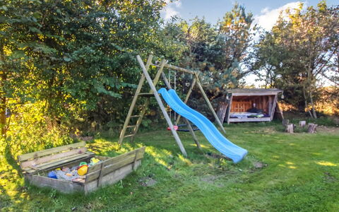 Arman - 900M from the Sea: Bois, Maison, Chalet, Domicile, Piscine, Porche, Porte, Recours, Ombre, Biens