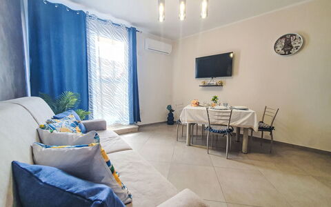 Siciliandò: Meubles, Sol, Sol, Design Intérieur, Bois, Chaise, Table, Pièce, Appartement, Canapé