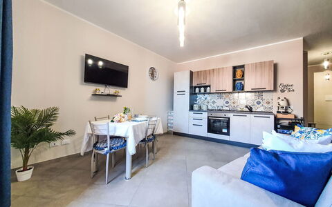 Siciliandò: Bois, Maison, Chalet, Domicile, Piscine, Porche, Porte, Recours, Ombre, Biens