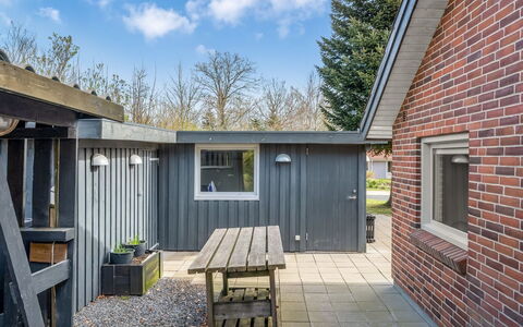 Garlef - 10Km from the Sea: Meubles, Bois, Design Intérieur, Sol, Sol, Chaise, Pièce, Plafond, Salon, Appartement