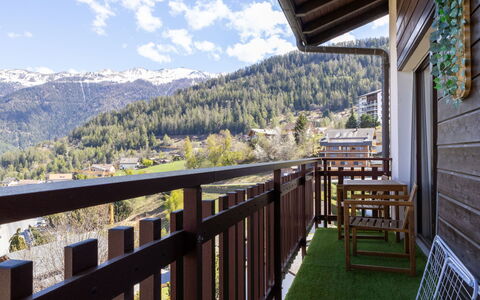 Balcon des Alpes 24: Chaîne De Montagnes, Balcon, Vallée, Porche, Station De Montagne, Dur, Crête, Alpes, Tache De Bois, Village De Montagne