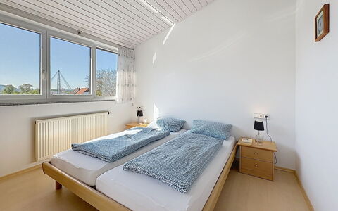 Bodman-Ludwigshafen 100: Lit, Chambre, Design Intérieur, Literie, Drap De Lit, Bois, Plafond, Sol, Sol, Meubles