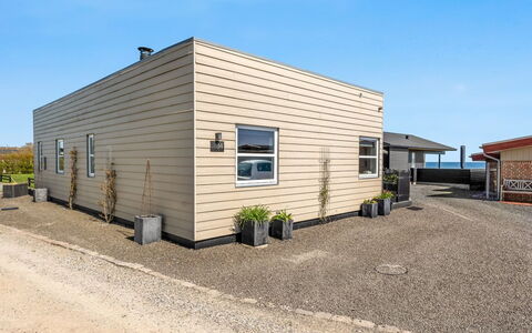 Vaska - 75M from the Sea: Siding, Porte, Domicile, Chalet