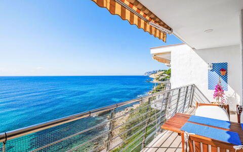 Al Mar: Meubles, Balcon, Ombre, Jardin, Mobilier De Jardin, Chaise, Porche, Cour, Aménagement Paysager, Arrière-Cour