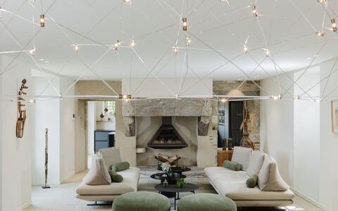 Domaine de Saint Cast: Meubles, Balcon, Ombre, Jardin, Mobilier De Jardin, Chaise, Porche, Cour, Aménagement Paysager, Arrière-Cour