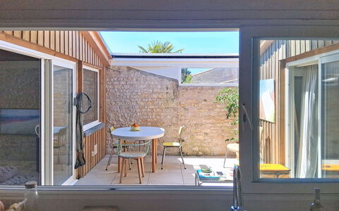 Altana: Meubles, Balcon, Ombre, Jardin, Mobilier De Jardin, Chaise, Porche, Cour, Aménagement Paysager, Arrière-Cour
