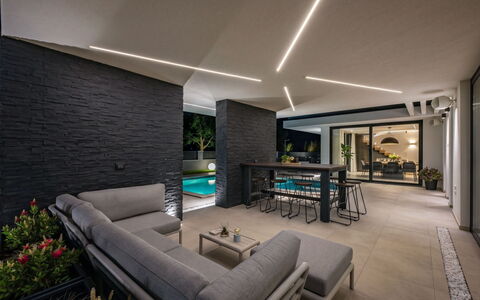 Asper: Meubles, Balcon, Ombre, Jardin, Mobilier De Jardin, Chaise, Porche, Cour, Aménagement Paysager, Arrière-Cour