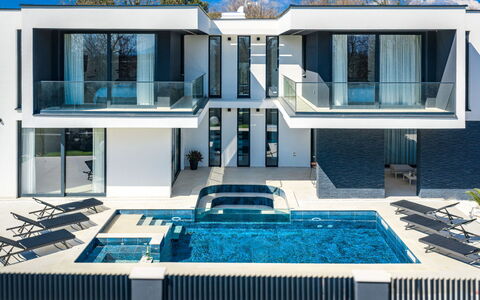 Asper: Meubles, Balcon, Ombre, Jardin, Mobilier De Jardin, Chaise, Porche, Cour, Aménagement Paysager, Arrière-Cour