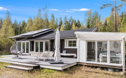 Teurajärven Helmi: Domicile, Toit, Chalet, Siding, Plate-Forme, Conception, Batiments Jardin, Cabane En Rondins, Porche