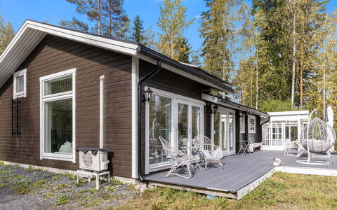 Teurajärven Helmi: Maison, Domicile, Siding, Chalet, Toit, Porche, Biens, Des Bois, Batiments Jardin, L'Hiver
