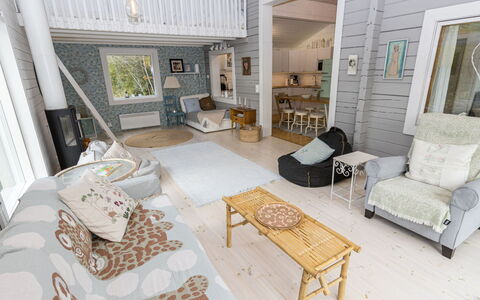 Teurajärven Helmi: Design Intérieur, Meubles, Bois, Canapé, Plafond, Sol, Salon, Sol, Domicile, Pièce