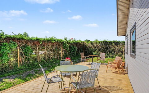 Jani - 620M from the Sea: Lot Terre, Jardin, Ombre, Mobilier De Jardin, Aménagement Paysager, Cour, Arrière-Cour, Pelouse, Tableau De Plein Air, Eco Hôtel