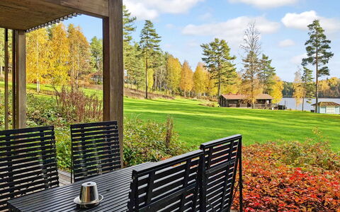 Villa Sinikka 1: Lot Terre, Jardin, Chalet, Eco Hôtel, Ombre, Porche, Aménagement Paysager, Mobilier De Jardin, Plate-Forme, Dur