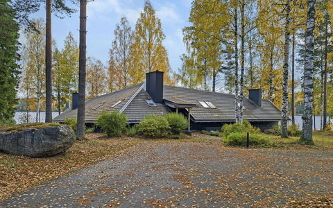 Villa Johanna: Arbre, Toit, Chalet, Domicile, Lot Terre, Des Bois, Mélèze, Biens, Siding