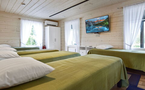 Villa Ruuska: Bois, Chambre, Meubles, Domicile, Design Intérieur, Lit, Cadre De Lit, Dur, Literie, Plafond